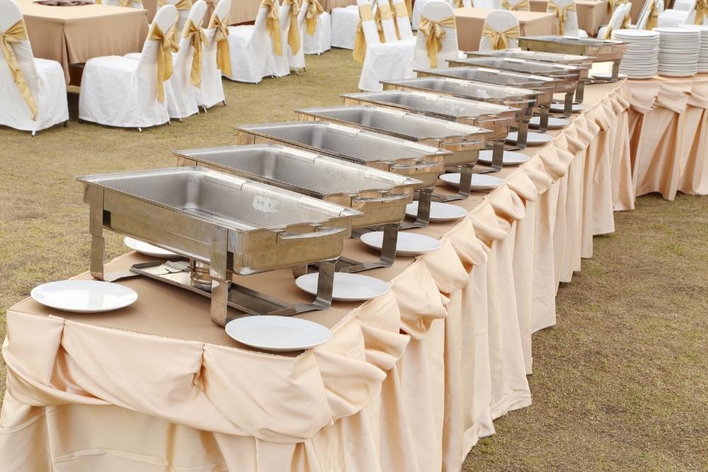 ציוד לקבלת פנים בחתונה